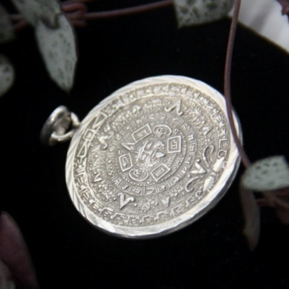 Mexico Sterling Silver 925 Aztec Sun Stone Calendar Round Pendant Medallion